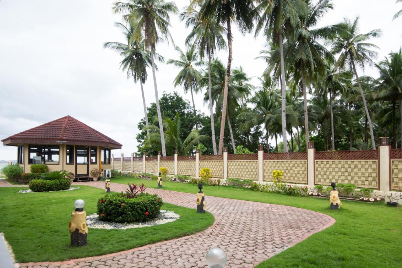 Foxy'S Beach Resort San Vicente  Ngoại thất bức ảnh
