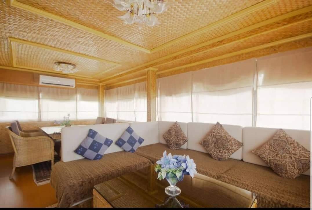 Foxy'S Beach Resort San Vicente  Ngoại thất bức ảnh